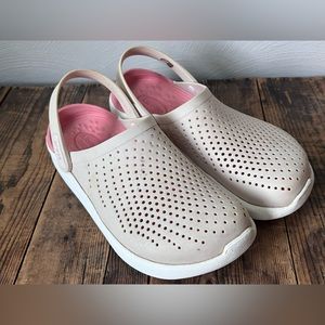 CROCS Men’s Size 8 Women’s Size 10 Literide Clog